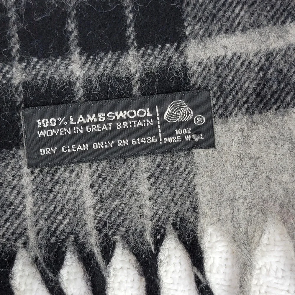 Mens NWOT 100% Lambswool Plaid Grey Black Blue Scarf‎ Woven in Great Britain